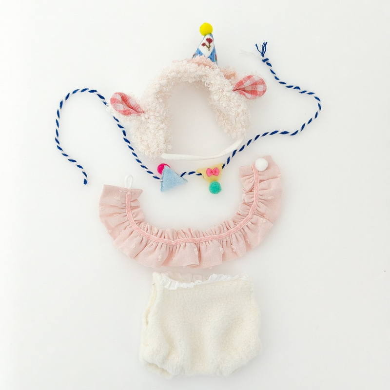 Charming Labubu Lamb Outfit for Dolls – Soft Pink & White Plush Ensemble with Party Hat & Accessories - Image 5