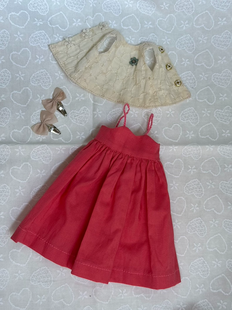 Vintage Blythe Doll Ensemble: Deep Pink Dress & Lace Top for OB24/OB22 – Elegant Collectible Outfit - Image 5