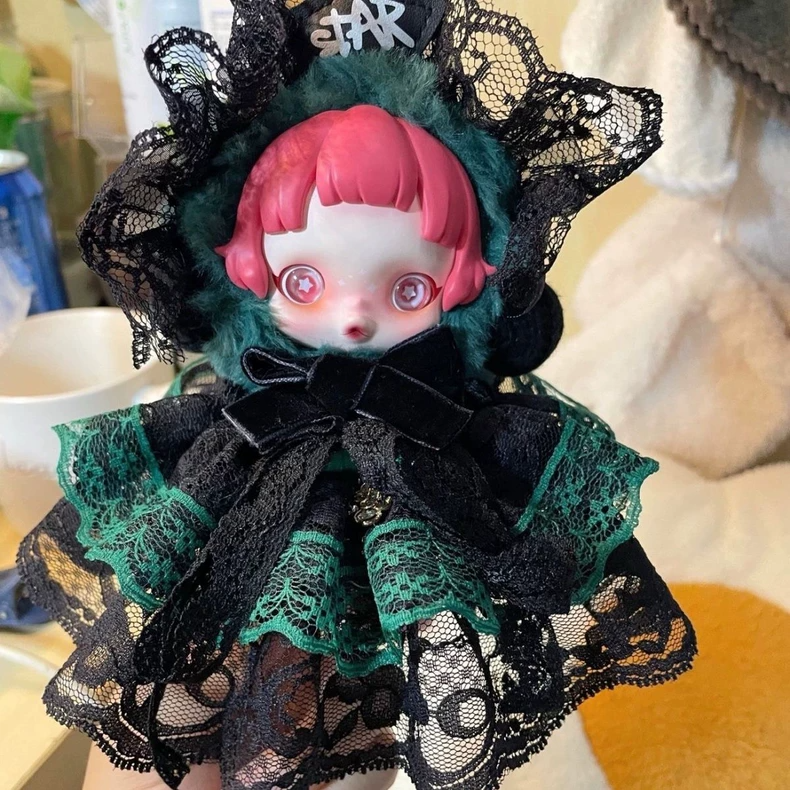 Whimsical Skullpanda Doll Outfit – Elegant Lace & Plush Green & Black Skirt Set for Collectors - Image 2