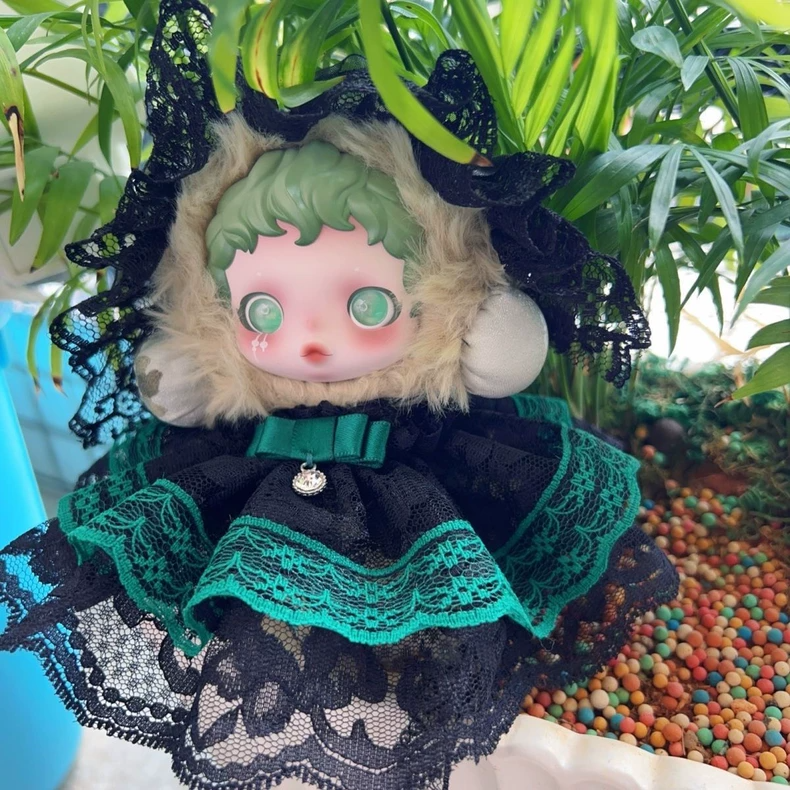 Whimsical Skullpanda Doll Outfit – Elegant Lace & Plush Green & Black Skirt Set for Collectors - Image 4
