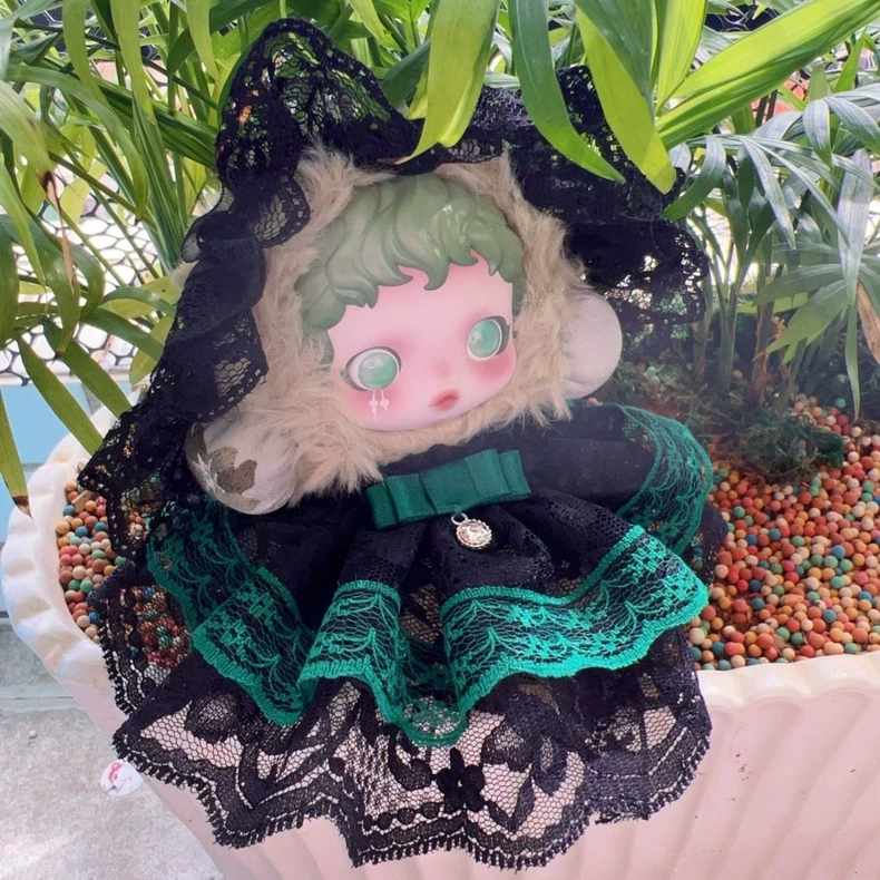 Whimsical Skullpanda Doll Outfit – Elegant Lace & Plush Green & Black Skirt Set for Collectors - Image 6