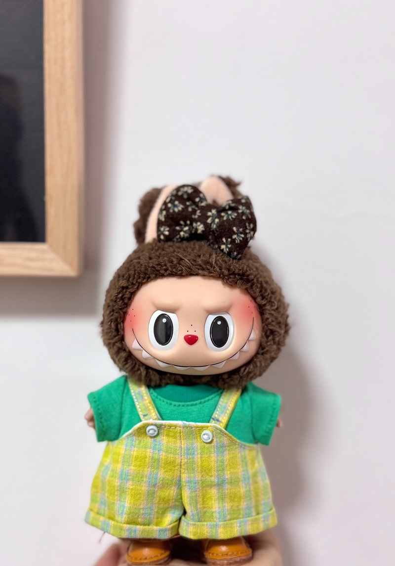 Vibrant Labubu Outfit: Plush Bear Hat, Green T-Shirt & Plaid Overalls for Dolls - Image 5