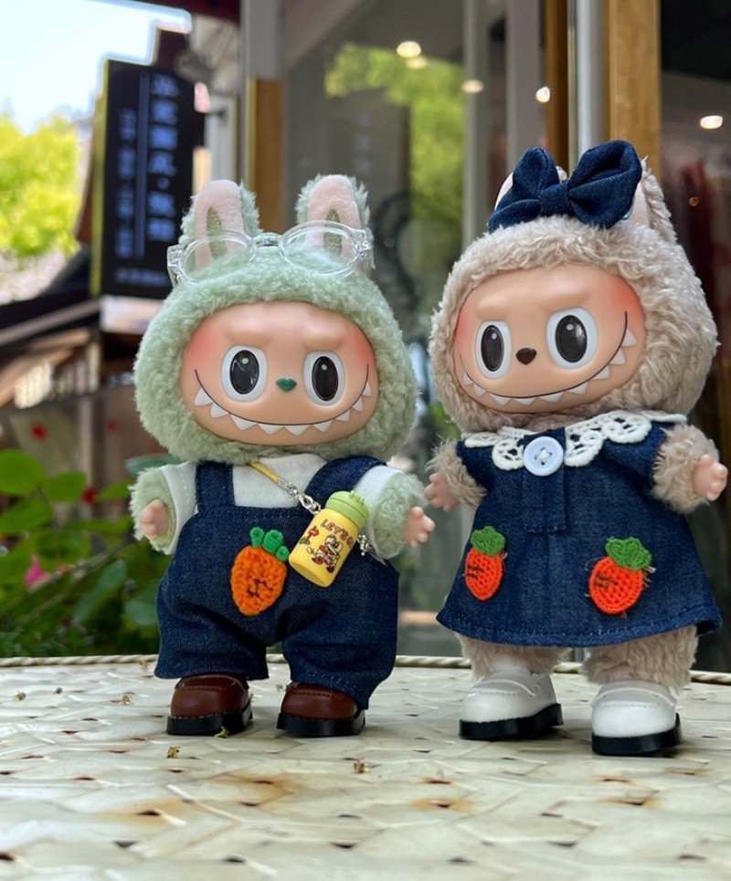 Adorable Carrot-Themed Labubu Doll Outfits – Handmade & Whimsical - Image 4