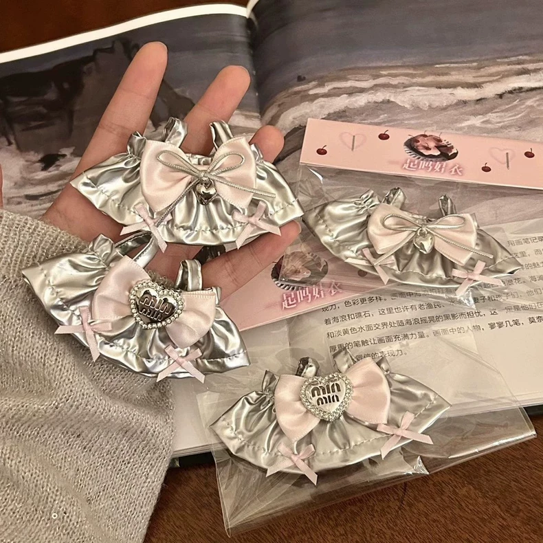 Enchanted Skullpanda Outfit: Plush Pastel Elegance with Metallic Accents for Collectors - Image 6