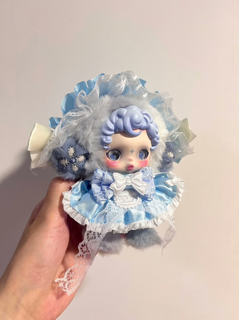 Enchanted Winter Lace Doll Outfit – Whimsical Pastel Skullpanda Fashion for Collectors - Image 3