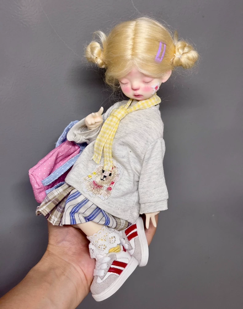 Handcrafted Blythe Doll Outfit: Cozy T-Shirt & Plaid Skirt Set w/ Scarf & Sneakers for Chibi Akagi - Image 3