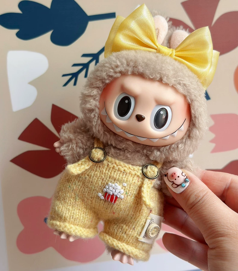 Charming LABUBU Knit Outfit: Customizable, Embroidered, & Durable for 17cm Figures - Image 1