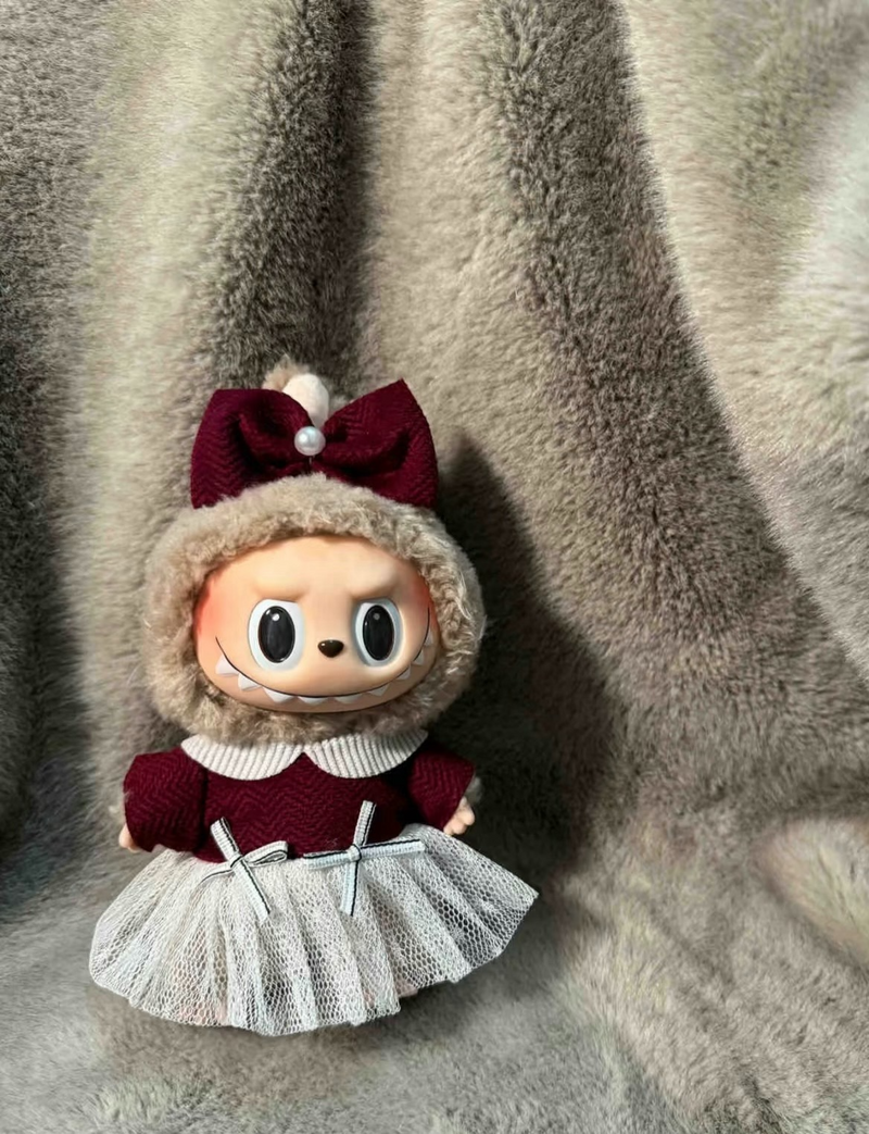 LABUBU 17cm Princess Red Velvet Doll Outfit with Butterfly Knot – Elegant & Playful Doll Apparel - Image 1