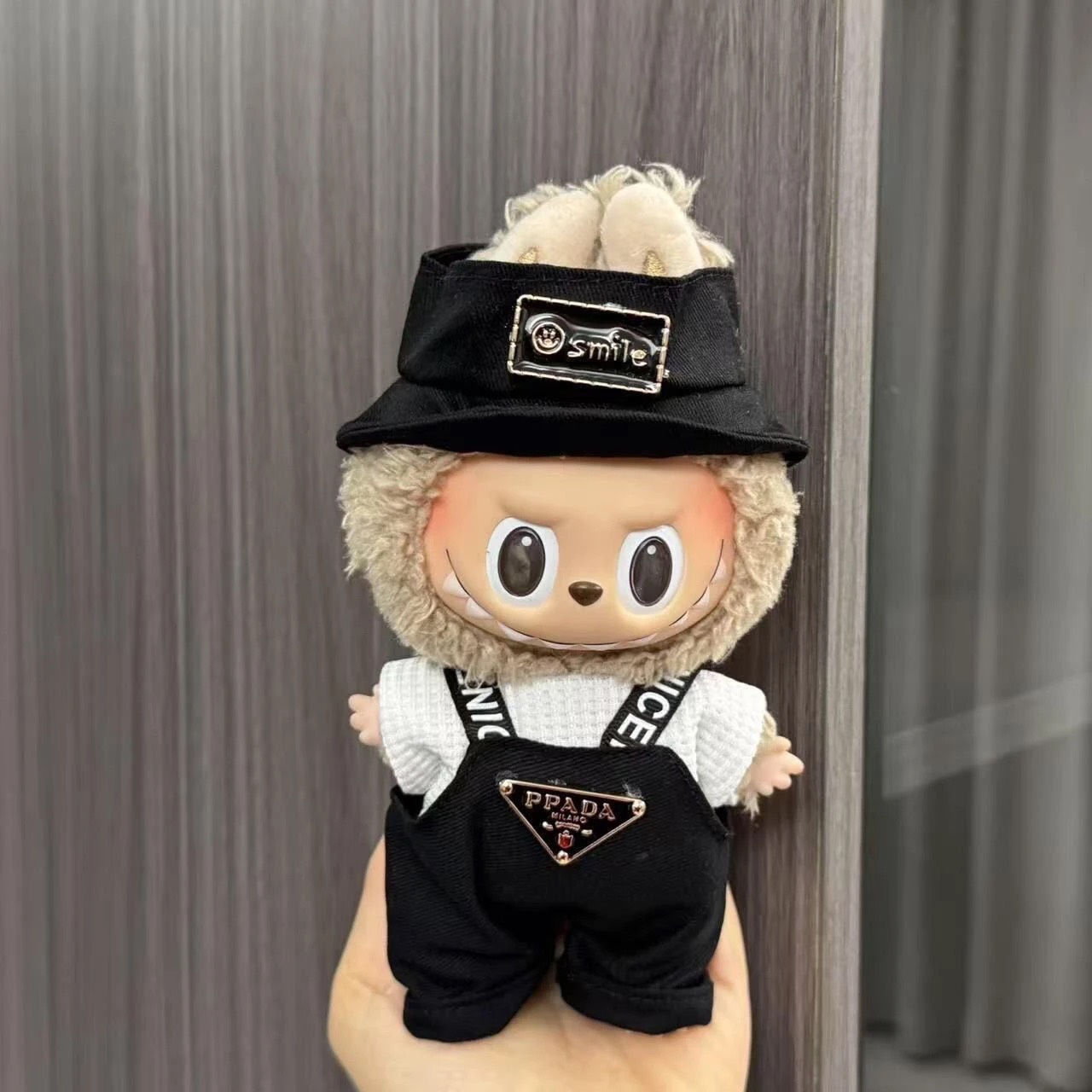 Stylish PPADA Suite Outfit for LABUBU 17cm Doll – Premium Craftsmanship, Adjustable & Durable for Collectors & Play - Image 1