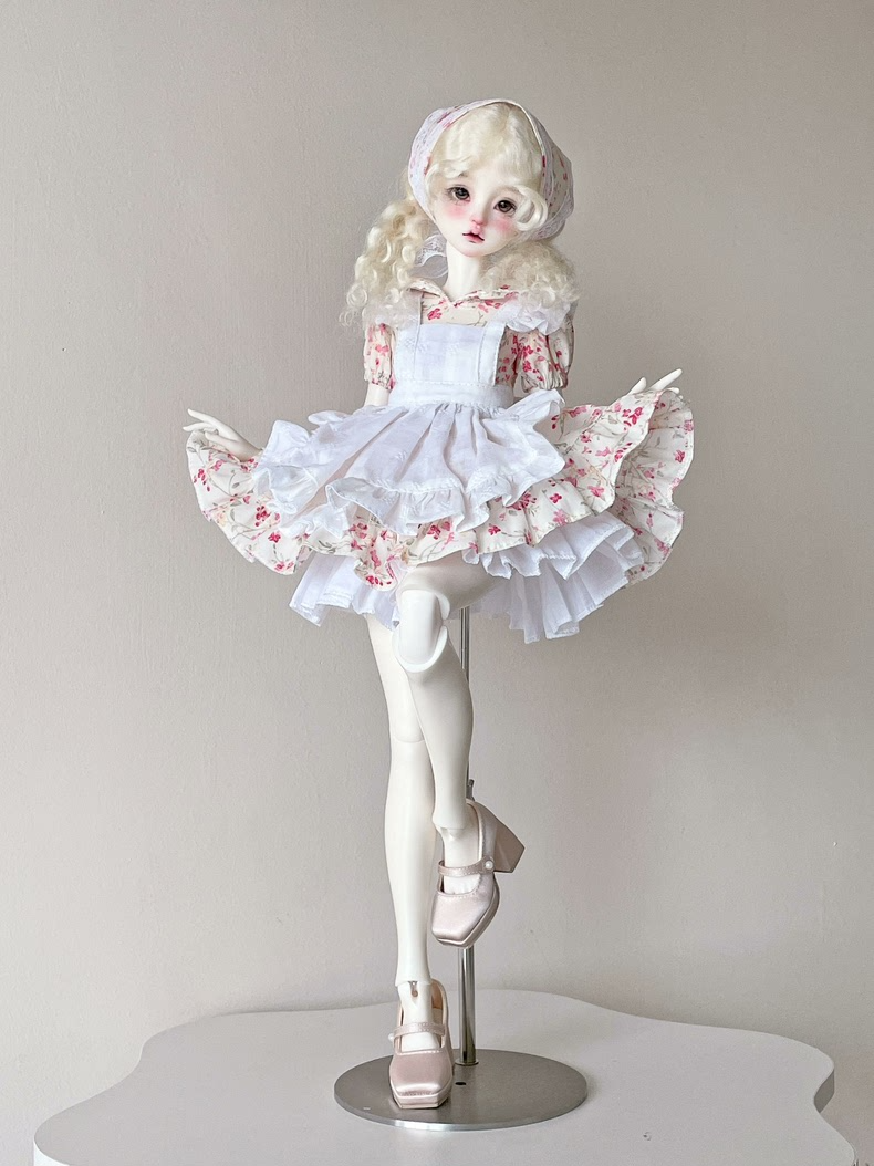 Exquisite BJD 1/4 Doll Outfit: Elegant Dress, Apron & Headscarf Set for Blue & Pink Dolls | Pastel Floral Design - Image 6