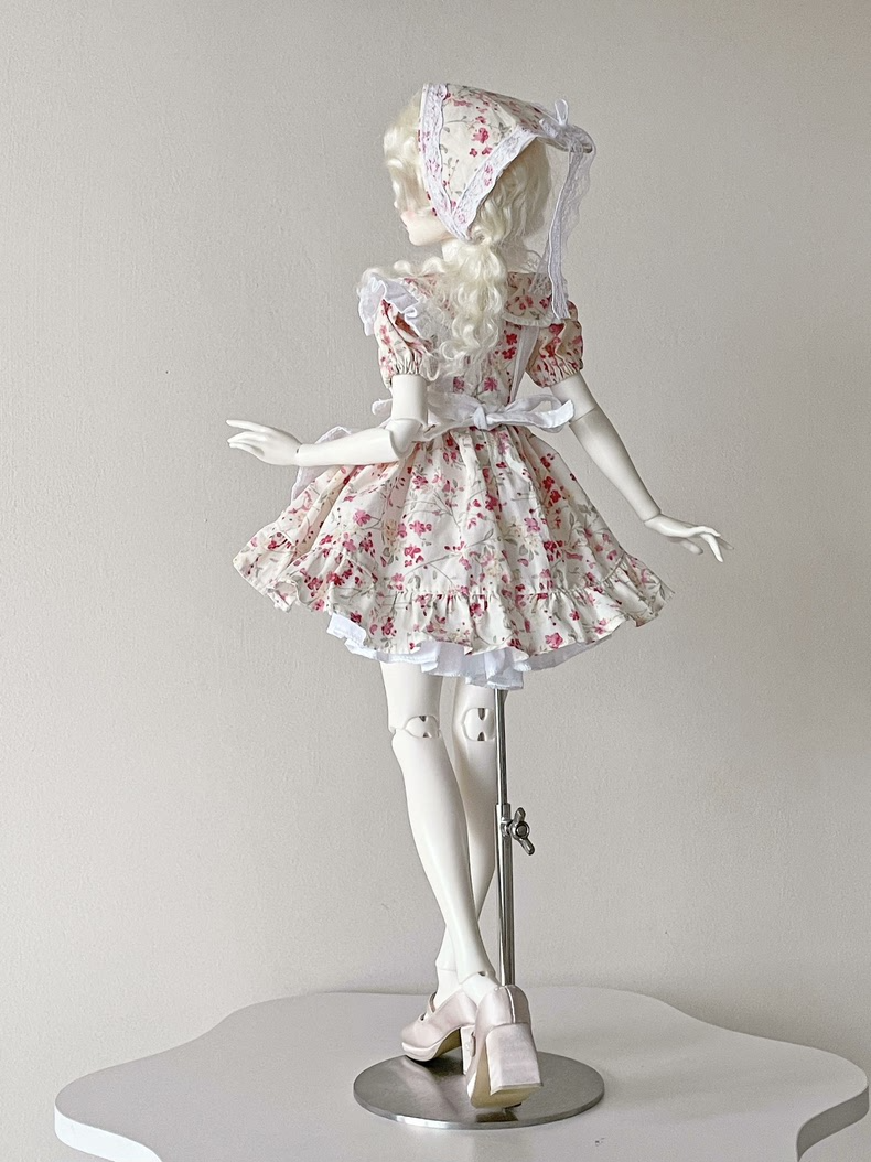 Exquisite BJD 1/4 Doll Outfit: Elegant Dress, Apron & Headscarf Set for Blue & Pink Dolls | Pastel Floral Design - Image 9