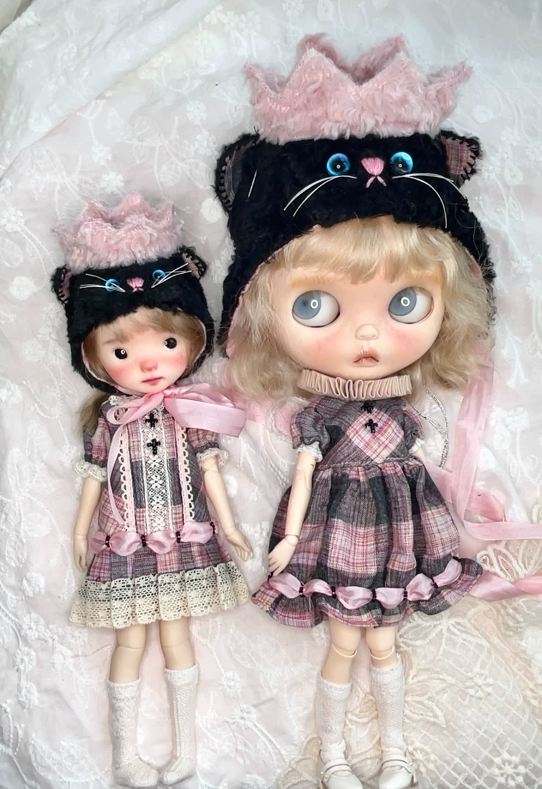 Whimsical Blythe Doll Outfit: Plaid Dresses & Cat Hats for OB22, Mini Cat Body & Azone - Image 3