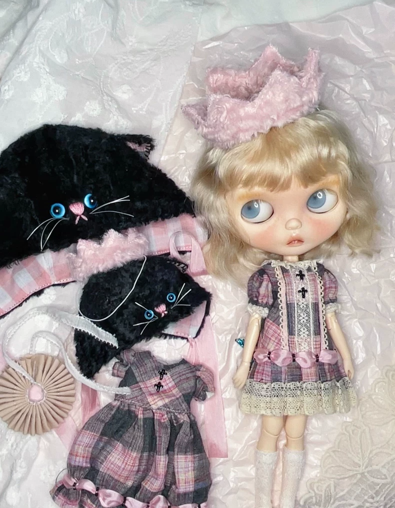Whimsical Blythe Doll Outfit: Plaid Dresses & Cat Hats for OB22, Mini Cat Body & Azone - Image 5