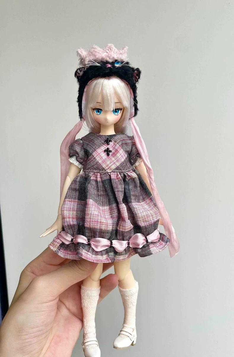 Whimsical Blythe Doll Outfit: Plaid Dresses & Cat Hats for OB22, Mini Cat Body & Azone - Image 7