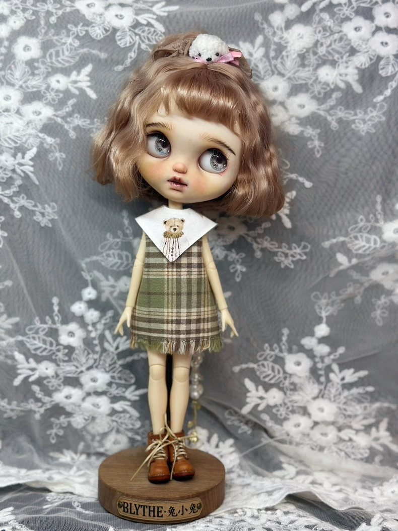 Charming Blythe Doll Plaid Dress Outfit with Teddy Bear Collar & Boots - Image 9