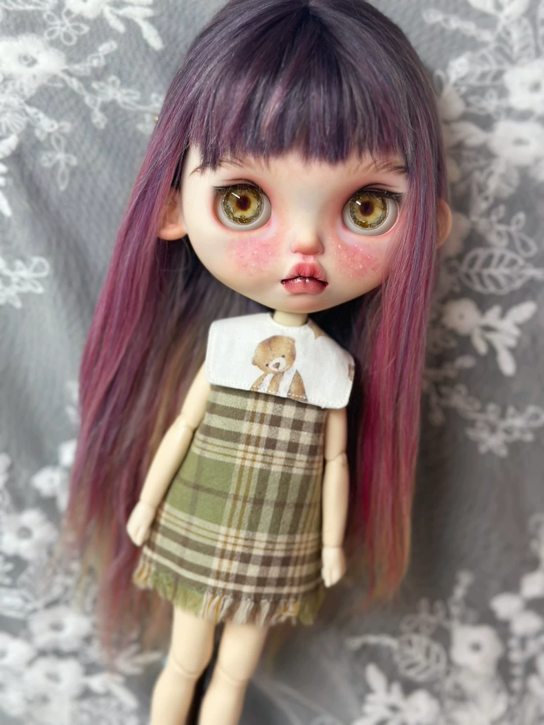 Vintage Plaid Blythe Doll Outfit with Teddy Bear Collar & Boots – OB24 Fit - Image 5