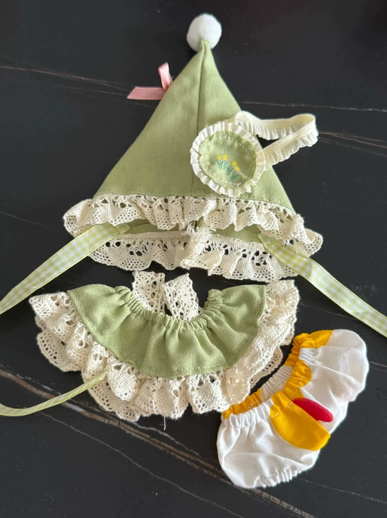 Elegant Pastel Skullpanda Doll Outfit: Lace & Cotton Collectible Ensemble - Image 5