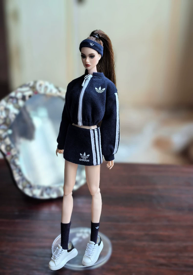 Sporty Navy Blue BJD 1/6 Doll Outfit – Jacket, Skirt & Accessories for Barbie & FR Dolls - Image 4
