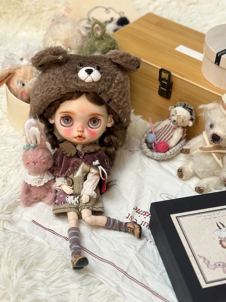 Vintage Garden Little Blue Flower BLYTHE Doll Outfit – Pastoral Elegance & Premium Craftsmanship - Image 3