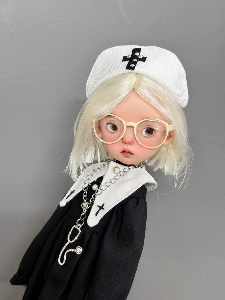 Monochrome Blythe Nurse Outfit with Cross Hat - Durable OB22 OB24 AZONE Doll Costume for Collectors - Image 3