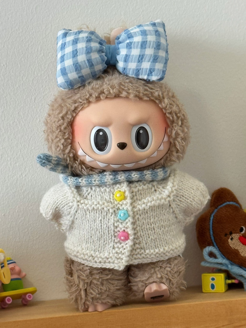 Handcrafted Knitted Labubu Outfits – Custom, Adorable Styles for Collectible Figures - Image 2