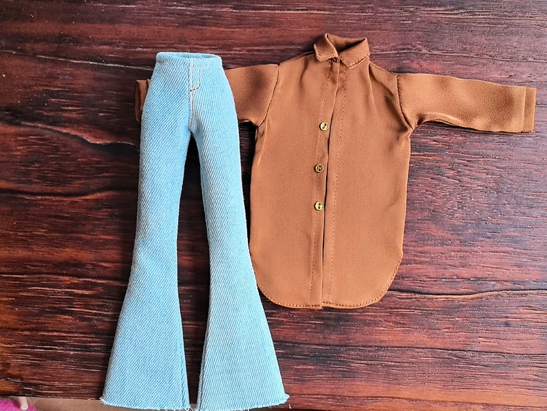 Chic Hong Kong-Inspired BJD 1/6 Outfit: Silk Blouse, Denim Flares & Accessories for Barbie & More – Limited Edition! - Image 4