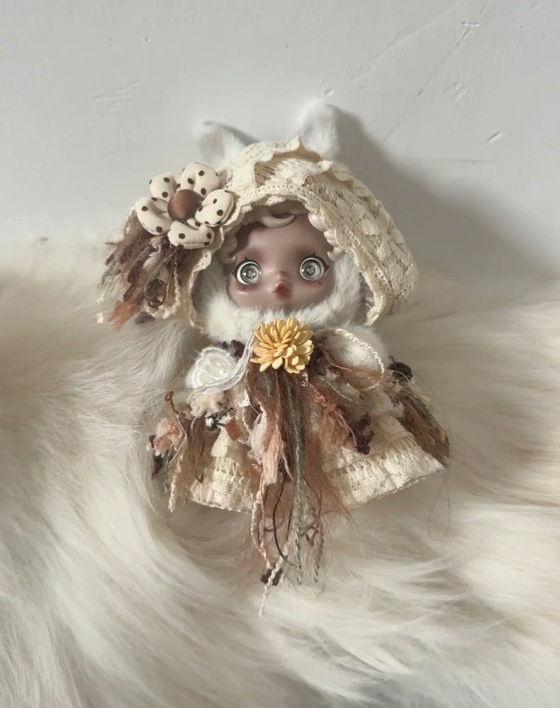 Enchanting Skullpanda Doll Outfit: Lace Bunny Ears & Floral Elegance - Image 2