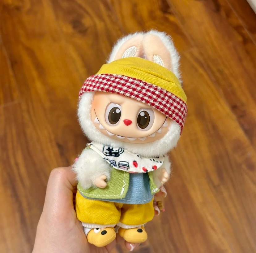Vibrant Labubu Doll Outfit – Premium Collector’s Ensemble with Hat, Tops, Pants & Bib - Image 4