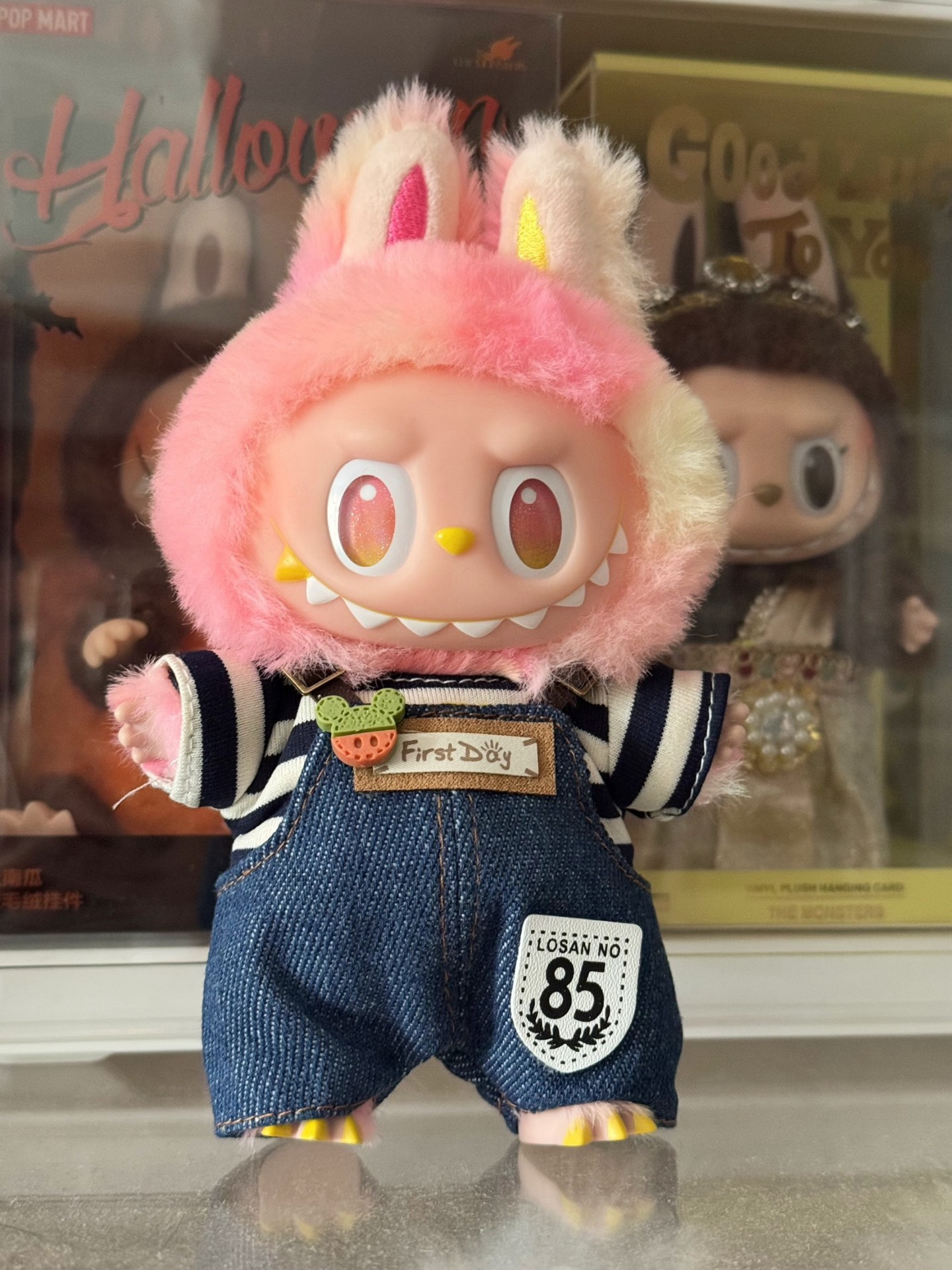 Adorable Labubu Doll Outfit – Denim Overalls & Striped Top for 17cm Dolls - Image 2