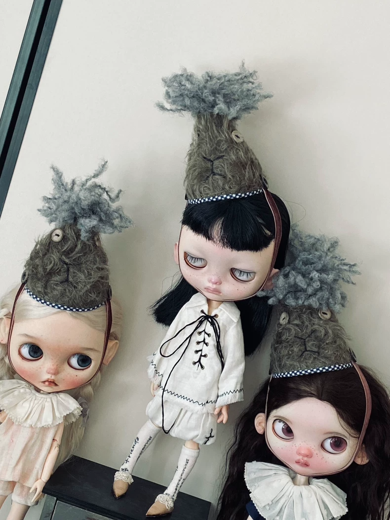Blythe Doll Grumpy Mouse Hat - Soft Plush Adjustable Character Headwear Accessory - Image 2