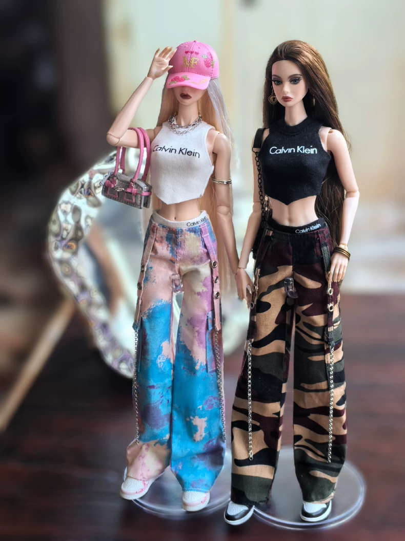 Modern BJD 1/6 Outfit: 2 Styles - Camo & Tie-Dye Streetwear Set w/ Bag & Sneakers - Image 2
