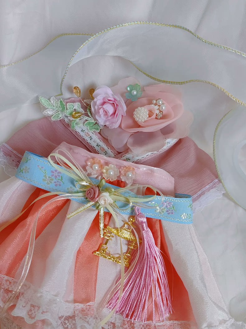Vintage Hanfu Labubu Doll Outfit – Summer Elegance with Floral Details & Adjustable Fit - Image 8