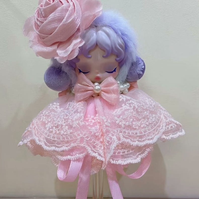 Whimsical Skullpanda Lace Outfit – Pastel Elegance with Pearls & Faux Fur | Collector’s Dream - Image 7
