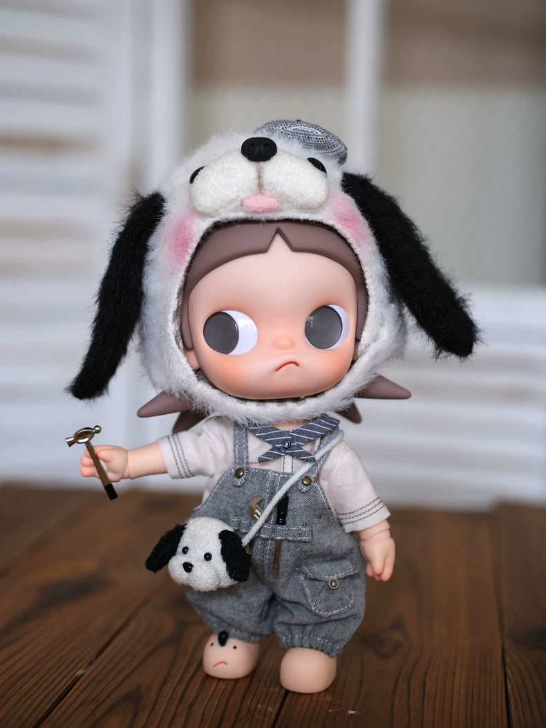Adorable Dog-Themed Outfit for Zsiga BJD 1/8 Doll – Playful Hat, Overalls & Backpack – Gray & Pink - Image 1