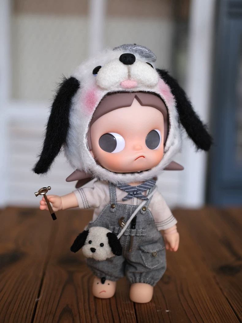Adorable Dog-Themed Outfit for Zsiga BJD 1/8 Doll – Playful Hat, Overalls & Backpack – Gray & Pink - Image 4