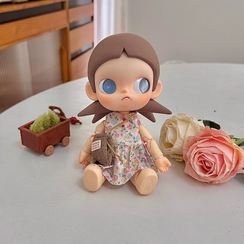 Charming 1/8 Zsiga BJD Outfit: Pink Floral Dress, Lace Skirt & Accessories for Collectible Dolls - Image 4