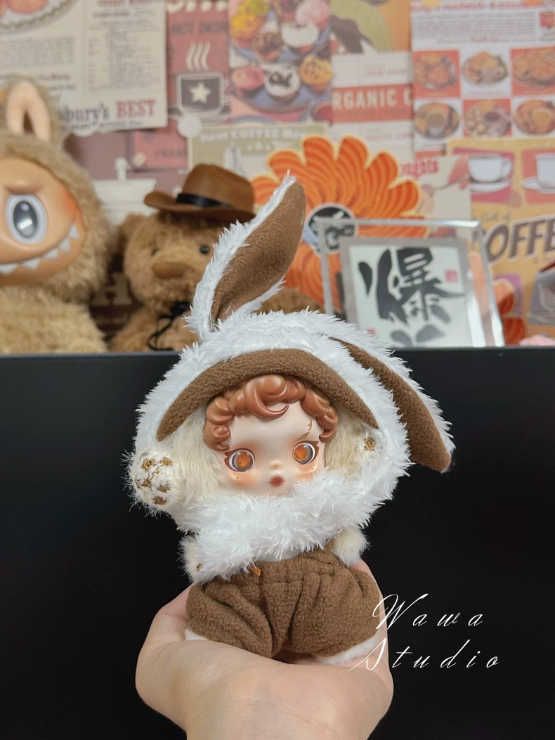 Charming Skullpanda Doll Outfit – Plush Collectible Clothes with Elegant Details - Image 2