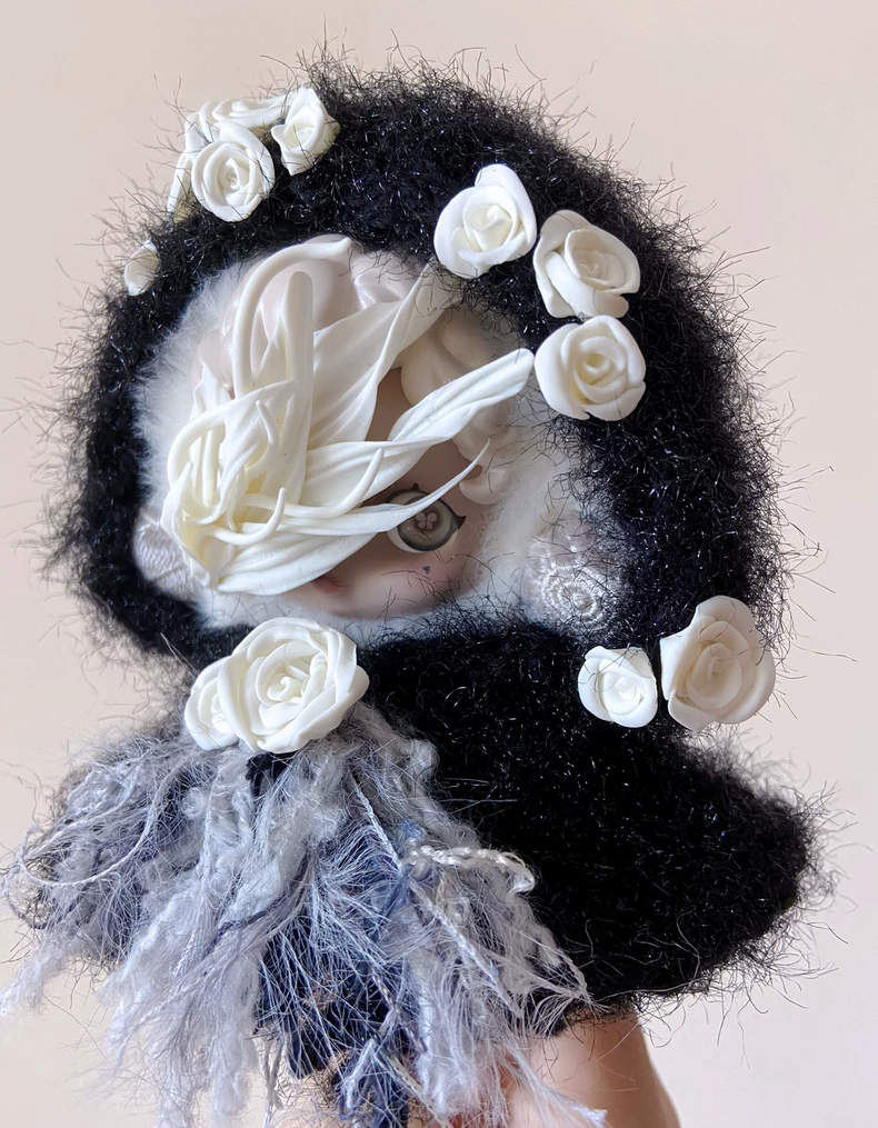 Skullpanda Elegance Outfit: Plush Black Hood with White Roses – Premium Collector’s Doll Fashion - Image 2