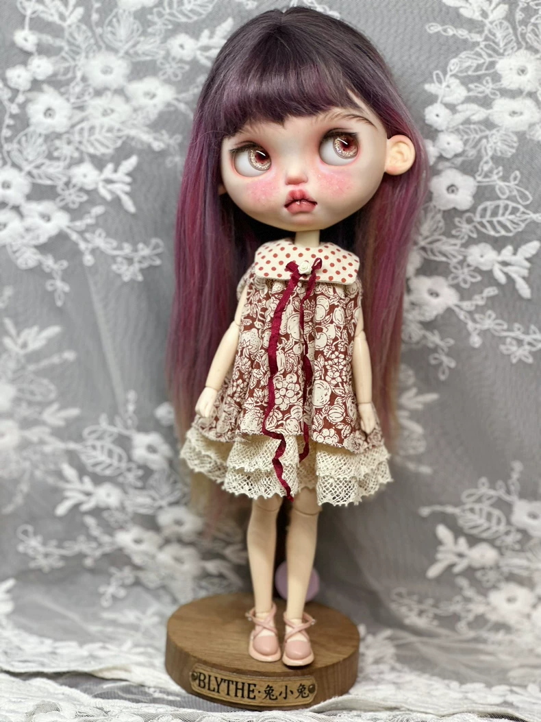 Charming Blythe Doll Outfit: Elegant Red & White Dress for ob22, ob24, ob26 – Perfect for Collectors & Creative Play! - Image 3