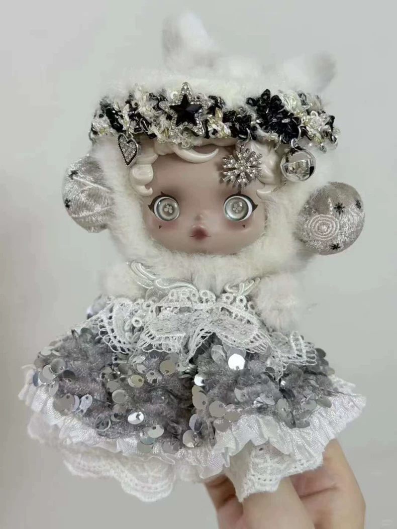 Luxury Skullpanda Doll Outfit: Elegant Sequined Dress & Fluffy Hood for Collectors - Image 6