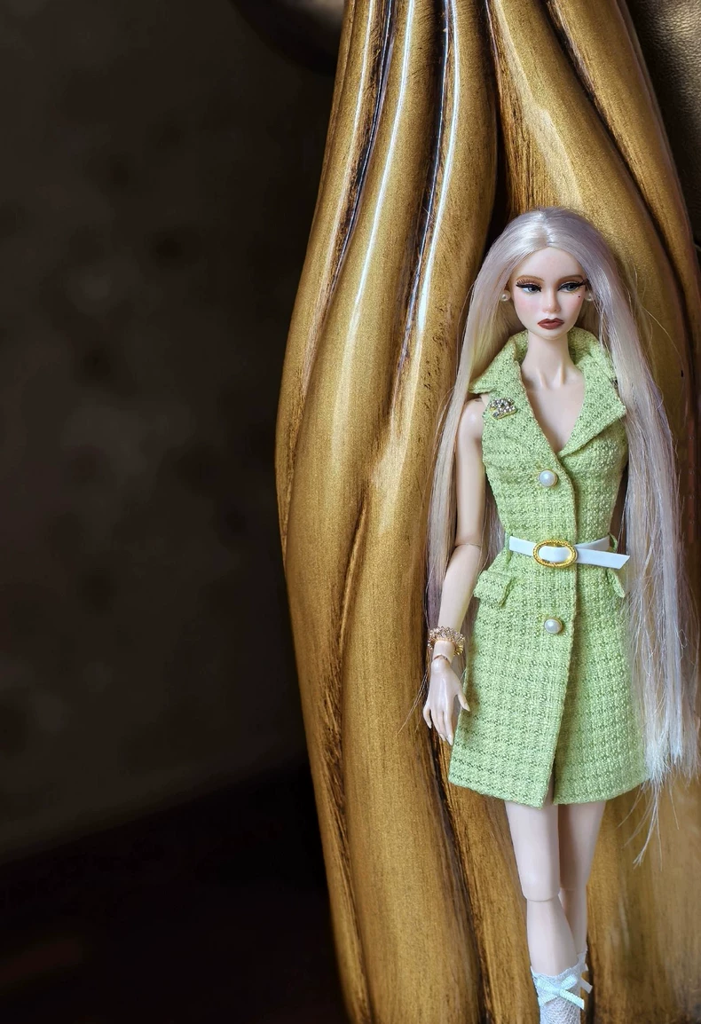 Chic Avocado Green BJD 1/6 Doll Outfit with Elegant Accessories & Premium Craftsmanship - Image 1