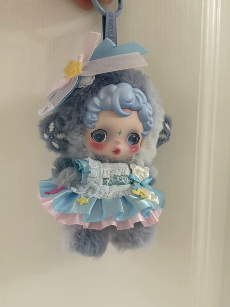 Whimsical Skullpanda Doll Outfit: Pink Butterfly Bow & Layered Skirt – Adorable 10cm Doll Fashion - Image 3