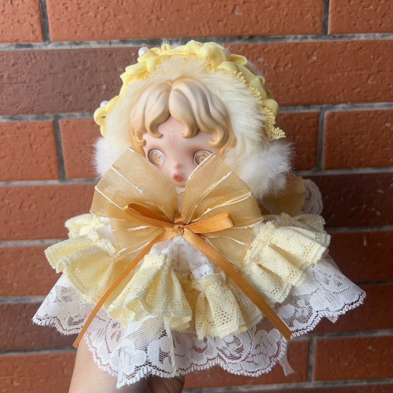 Charming Skullpanda Autumn Outfit for Collectible Dolls – Elegant & Customizable Doll Accessories - Image 1