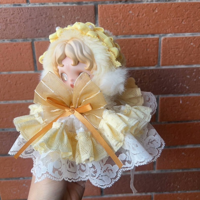 Charming Skullpanda Autumn Outfit for Collectible Dolls – Elegant & Customizable Doll Accessories - Image 2