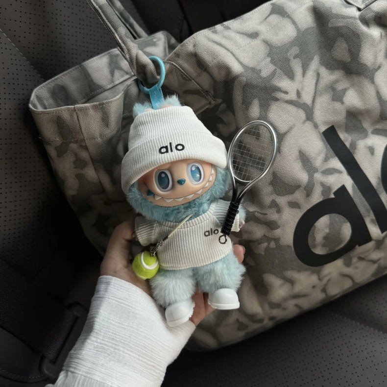 Labubu Tennis Outfit Set: Blind Box Collectible w/ Hat, Shoes & Racket - Image 7