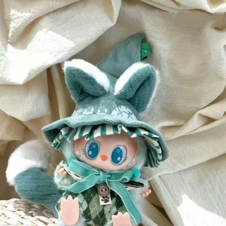 Enchanting Cat Wizard Labubu Outfit – Plush Velvet Robe & Hat with Tail - Image 6