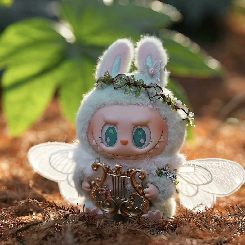 Enchanted Fairy Tale Plush Outfit: Whimsical, Interactive, & Durable Collectible for Fantasy Lovers - Image 4