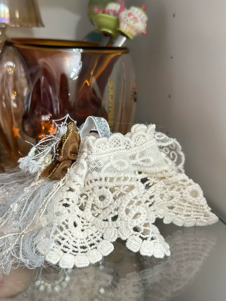 Exquisite Skullpanda Lace Outfit – Vintage Elegance with Pearl & Floral Accents | Collector’s Dream - Image 4