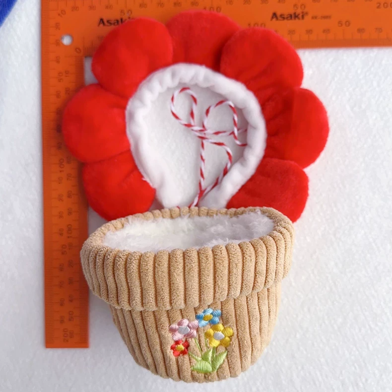 Adorable Plush Flower Pot Outfits for LABUBU Dolls – Vibrant Colors & Cozy Designs! - Image 6