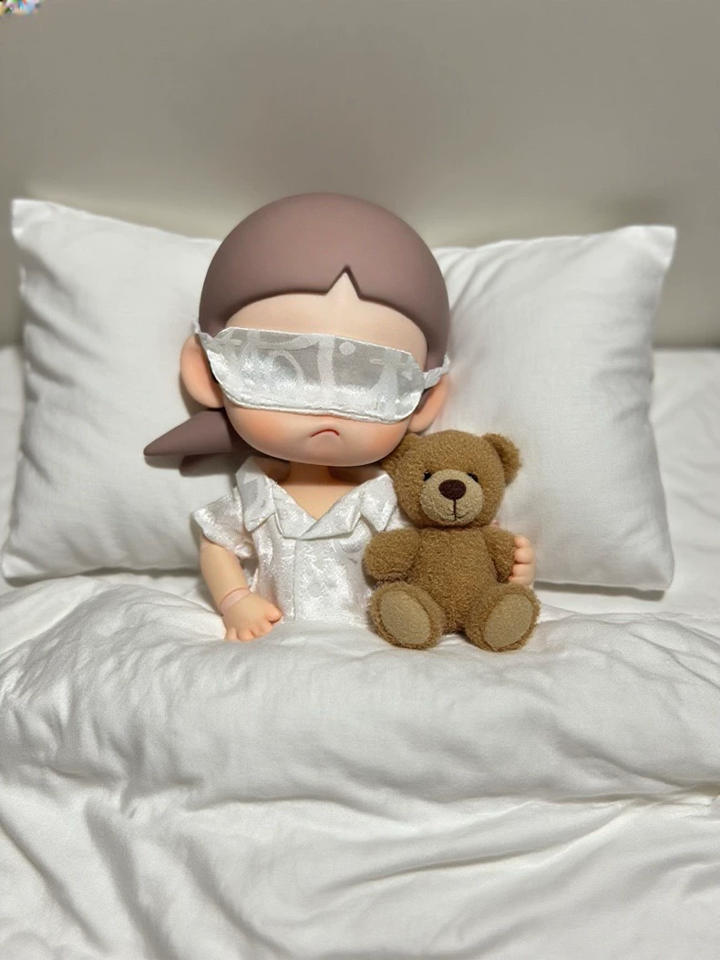 Zsiga BJD 1/8 Luxe Silk-Like Pajama Outfit with Eye Mask – Elegant Doll Wardrobe Essential - Image 4